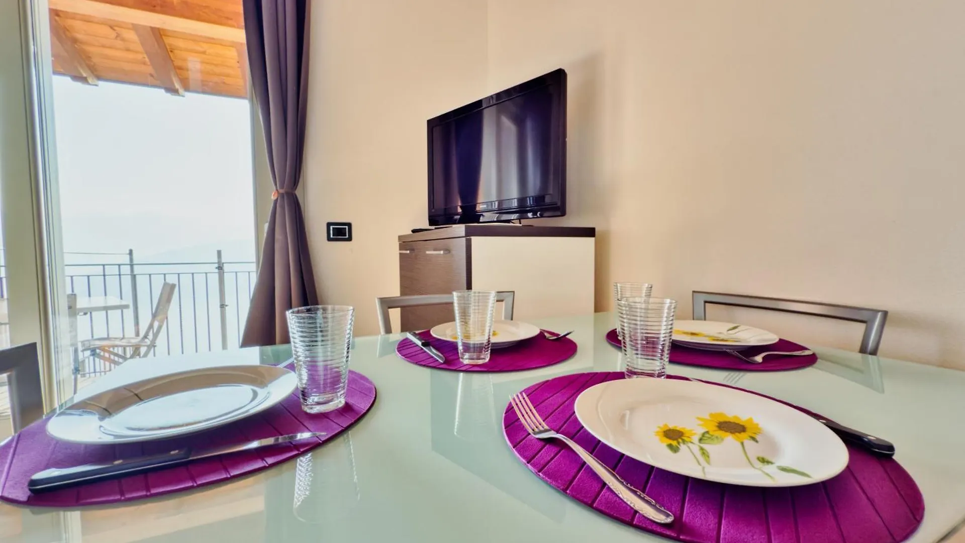 شقة Panoramic Lake Iseo View House With Pool - Free Box Car Parzanica